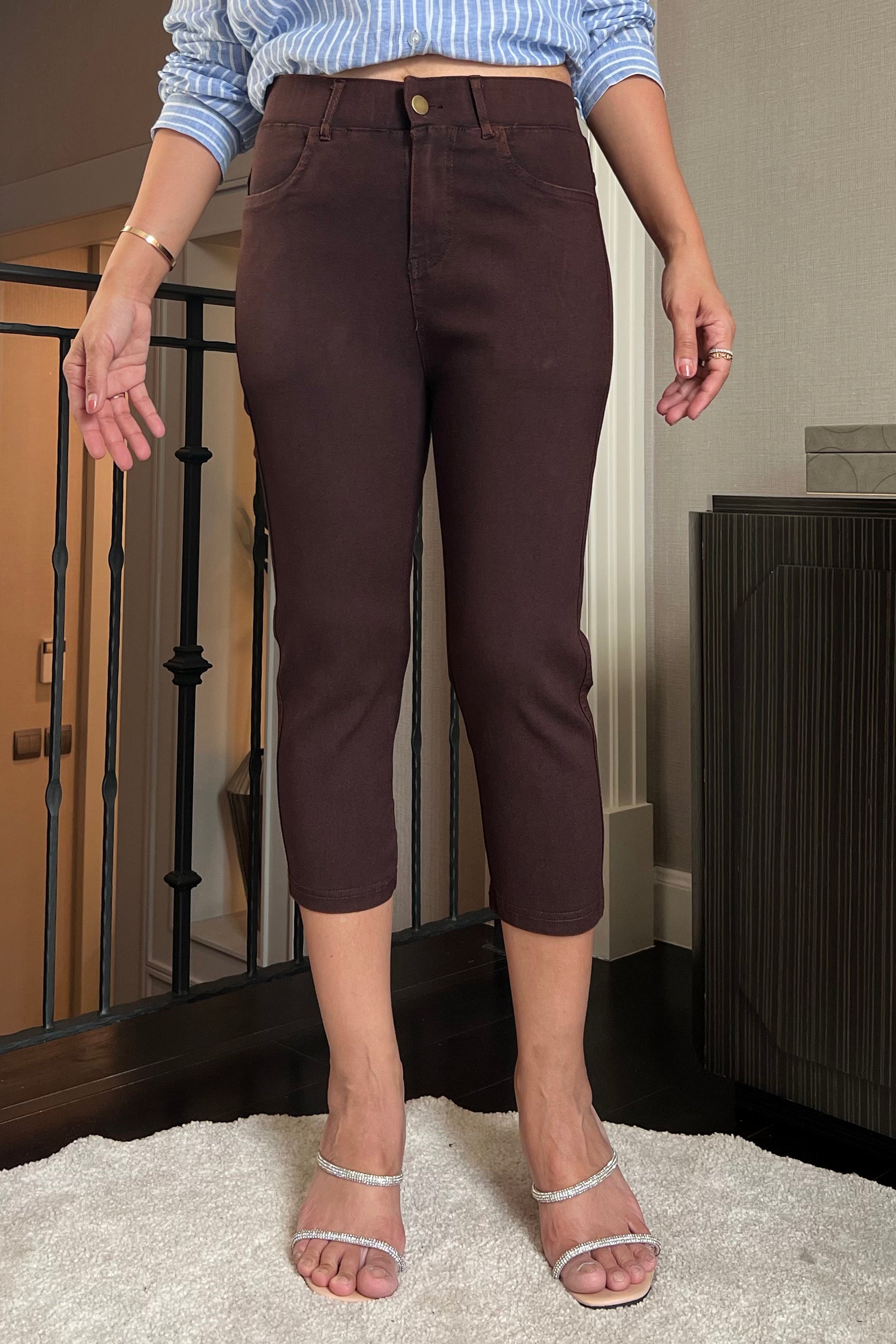 Capris Ultra Stretch Skinny Pants in Premium Denim-Color Brown
